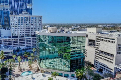 Immobilier commercial à vendre à Fort Lauderdale, Floride № 2078941 - photo 23