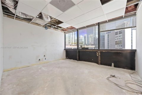 Immobilier commercial à vendre à Fort Lauderdale, Floride № 2078941 - photo 18