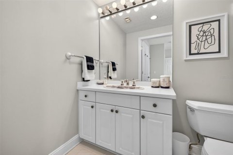 Condo in Saint Petersburg, Florida, 2 bedrooms № 2093812 - photo 29