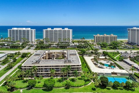 Condo in Boca Raton, Florida, 2 bedrooms  № 2402485