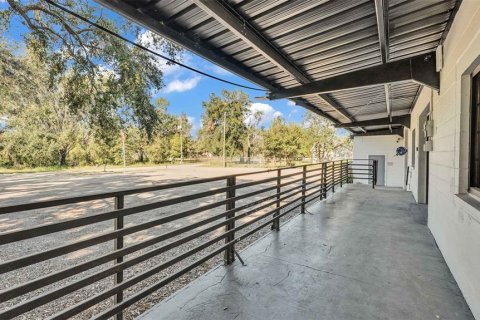 Propiedad comercial en venta en Dover, Florida, 620.59 m2 № 1561497 - foto 8