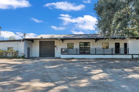 Propiedad comercial en venta en Dover, Florida, 620.59 m2 № 1561497 - foto 3