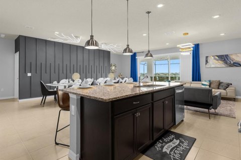 Villa ou maison à vendre à Davenport, Floride: 10 chambres, 408.68 m2 № 2431803 - photo 7