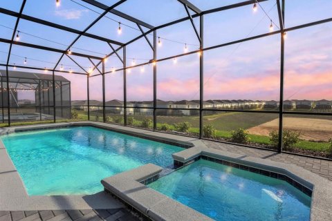 Villa ou maison à vendre à Davenport, Floride: 10 chambres, 408.68 m2 № 2431803 - photo 5