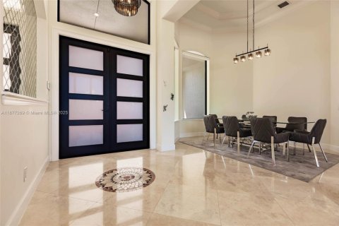 Casa en venta en Davie, Florida, 5 dormitorios, 363.25 m2 № 1927862 - foto 8