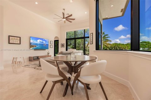 Casa en venta en Davie, Florida, 5 dormitorios, 363.25 m2 № 1927862 - foto 11
