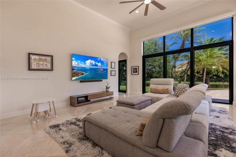 Casa en venta en Davie, Florida, 5 dormitorios, 363.25 m2 № 1927862 - foto 12