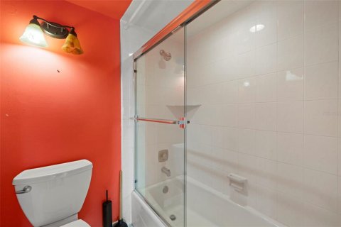 Condo in Saint Pete Beach, Florida, 2 bedrooms  № 1777141 - photo 23
