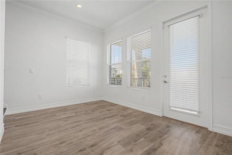 Adosado en venta en Tampa, Florida, 4 dormitorios, 260.5 m2 № 2267535 - foto 6