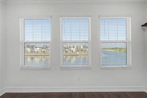Adosado en venta en Tampa, Florida, 4 dormitorios, 260.5 m2 № 2267535 - foto 30