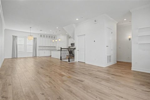 Adosado en venta en Tampa, Florida, 4 dormitorios, 260.5 m2 № 2267535 - foto 21