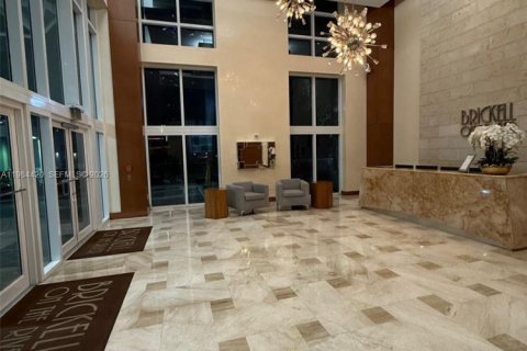 Condo in Miami, Florida, 2 bedrooms  № 2045696 - photo 7