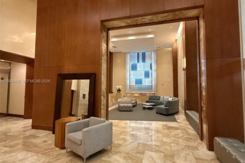 Condo in Miami, Florida, 2 bedrooms  № 2045696 - photo 8