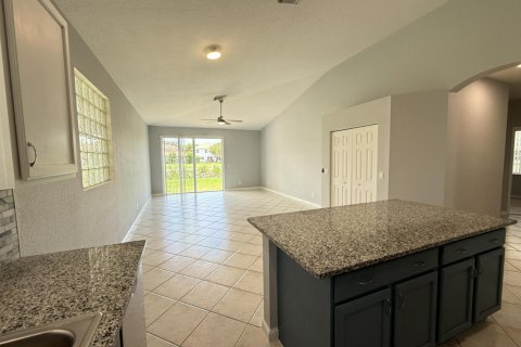 Casa en alquiler en Lake Worth, Florida, 3 dormitorios, 169.83 m2 № 2271290 - foto 10