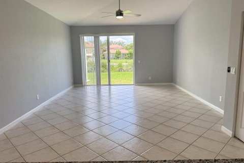 Casa en alquiler en Lake Worth, Florida, 3 dormitorios, 169.83 m2 № 2271290 - foto 12