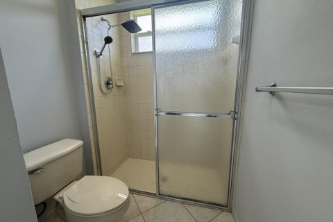 Casa en alquiler en Lake Worth, Florida, 3 dormitorios, 169.83 m2 № 2271290 - foto 16