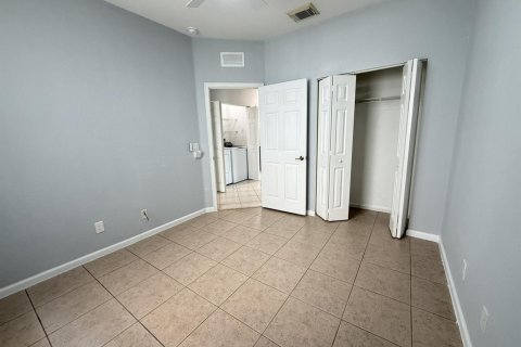 Casa en alquiler en Lake Worth, Florida, 3 dormitorios, 169.83 m2 № 2271290 - foto 19