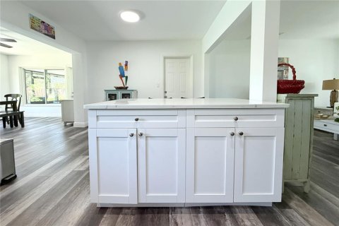 Купить виллу или дом в Клируотер, Флорида 9 комнат, 132.85м2, № 1650348 - фото 21