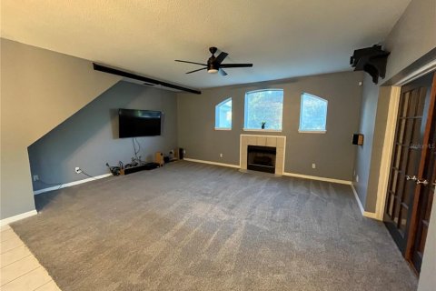 House in DeLand, Florida 4 bedrooms, 270.25 sq.m. № 1546818 - photo 6