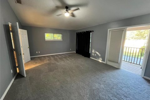 House in DeLand, Florida 4 bedrooms, 270.25 sq.m. № 1546818 - photo 9