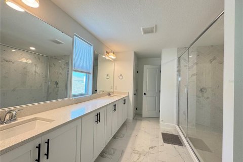 House in Minneola, Florida 4 bedrooms, 292.08 sq.m. № 2205077 - photo 24