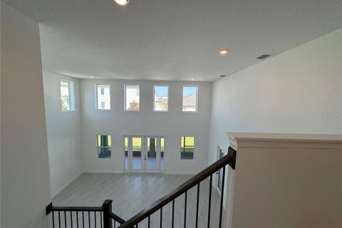 House in Minneola, Florida 4 bedrooms, 292.08 sq.m. № 2205077 - photo 14