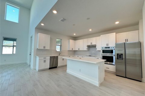 House in Minneola, Florida 4 bedrooms, 292.08 sq.m. № 2205077 - photo 10