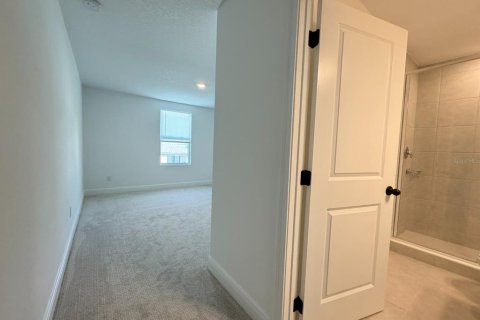 House in Minneola, Florida 4 bedrooms, 292.08 sq.m. № 2205077 - photo 28