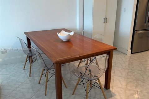 Copropriété à louer à Miami Beach, Floride: 2 chambres, 89.19 m2 № 2404273 - photo 11