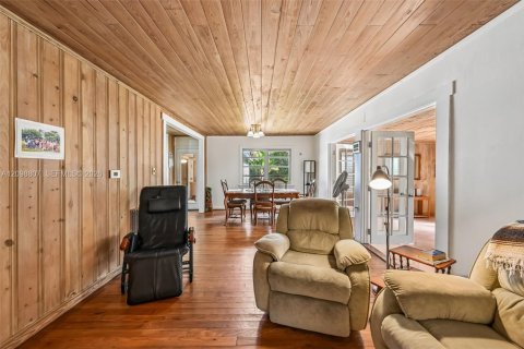 Villa ou maison à vendre à St. Lucie, Floride: 4 chambres, 169.45 m2 № 2399880 - photo 4