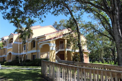 Condo in Oakland Park, Florida, 1 bedroom № 2031400 - photo 19