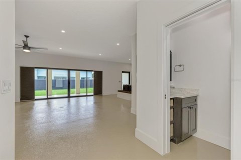 Casa en alquiler en Sarasota, Florida, 3 dormitorios, 153.29 m2 № 1831838 - foto 6