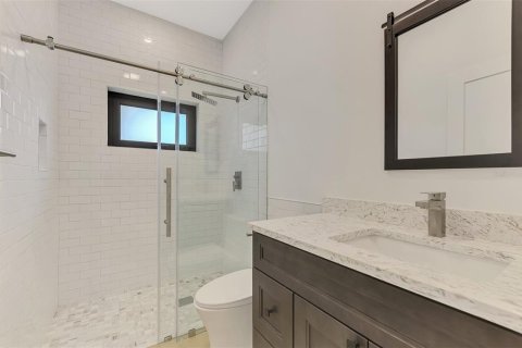 Casa en alquiler en Sarasota, Florida, 3 dormitorios, 153.29 m2 № 1831838 - foto 30