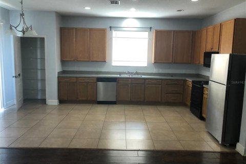 Casa en alquiler en Riverview, Florida, 4 dormitorios, 233.74 m2 № 1903233 - foto 4