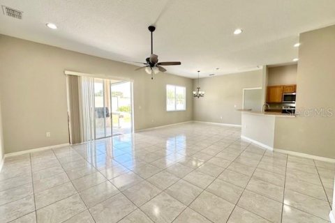 Casa en alquiler en Lakeland, Florida, 4 dormitorios, 189.15 m2 № 1899595 - foto 5
