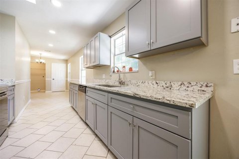 Villa ou maison à vendre à Newberry, Floride: 3 chambres, 139.73 m2 № 1908679 - photo 12