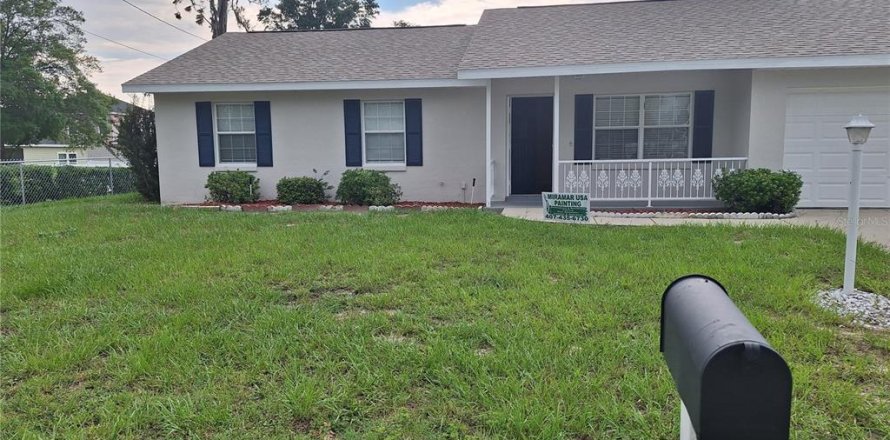 Villa ou maison à Ocala, Floride 3 chambres, 117.8 m2 № 1880840