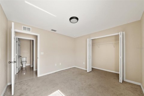 House in Winter Haven, Florida 3 bedrooms, 133.78 sq.m. № 1870356 - photo 9