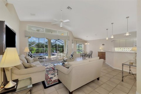 House in Port Charlotte, Florida 2 bedrooms, 151.52 sq.m. № 1734890 - photo 7