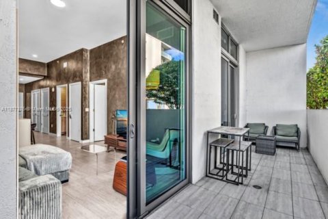 Купить кондоминиум в Майами, Флорида 1 спальня, 69.03м2, № 1927266 - фото 18