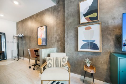 Купить кондоминиум в Майами, Флорида 1 спальня, 69.03м2, № 1927266 - фото 2