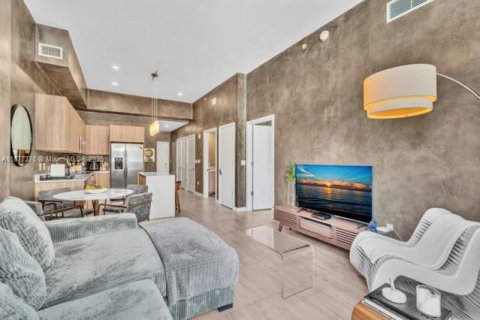 Купить кондоминиум в Майами, Флорида 1 спальня, 69.03м2, № 1927266 - фото 17