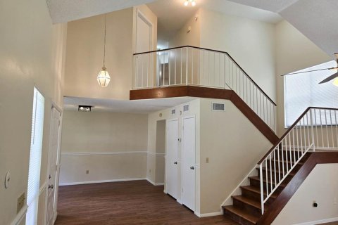 Villa ou maison à vendre à Altamonte Springs, Floride: 3 chambres, 189.15 m2 № 1850143 - photo 6