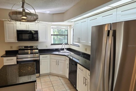 Villa ou maison à vendre à Altamonte Springs, Floride: 3 chambres, 189.15 m2 № 1850143 - photo 8