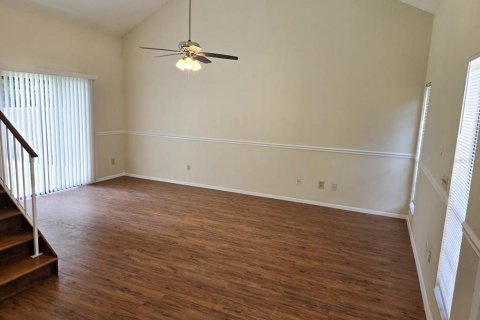 Villa ou maison à vendre à Altamonte Springs, Floride: 3 chambres, 189.15 m2 № 1850143 - photo 4