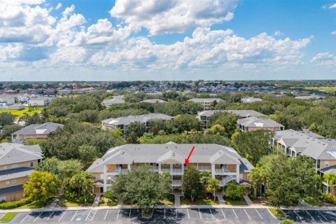 Condo in Davenport, Florida, 3 bedrooms  № 1910567 - photo 2