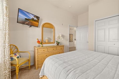 Condo in Davenport, Florida, 3 bedrooms  № 1910567 - photo 13
