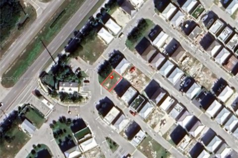 Land in Key Largo, Florida № 1867824 - photo 2