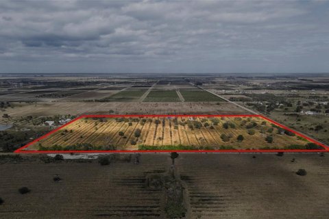 Terreno en venta en St. Lucie, Florida № 1615322 - foto 18