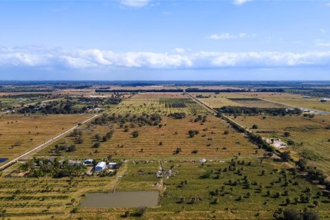 Terreno en venta en St. Lucie, Florida № 1615322 - foto 4